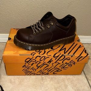NEW Dr. Martens 8312 Bark Grizzly Oxford Mens 12